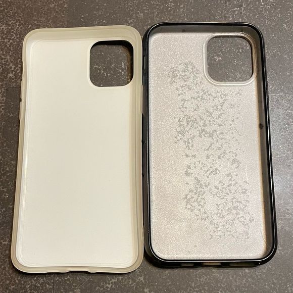 iPhone 11 Pro Cases - Set of 2 - Picture 4 of 5